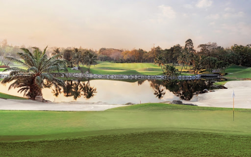 Alpine Golf Club - Thai Golf Course